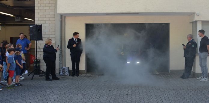 Stadtwerke unterstützen Mini-Löschfahrzeug